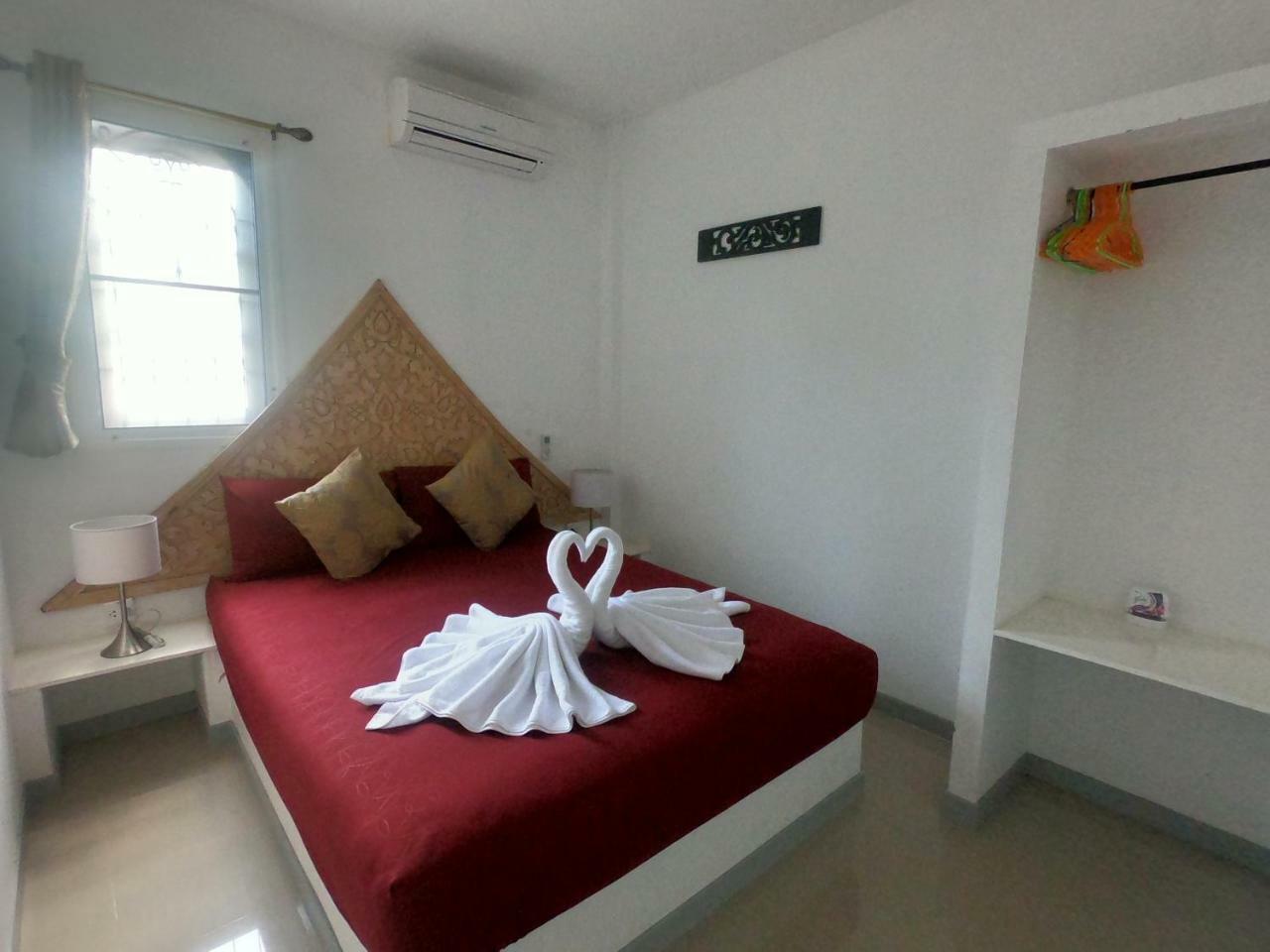 Wirason Villa Pool Maret ภายนอก รูปภาพ