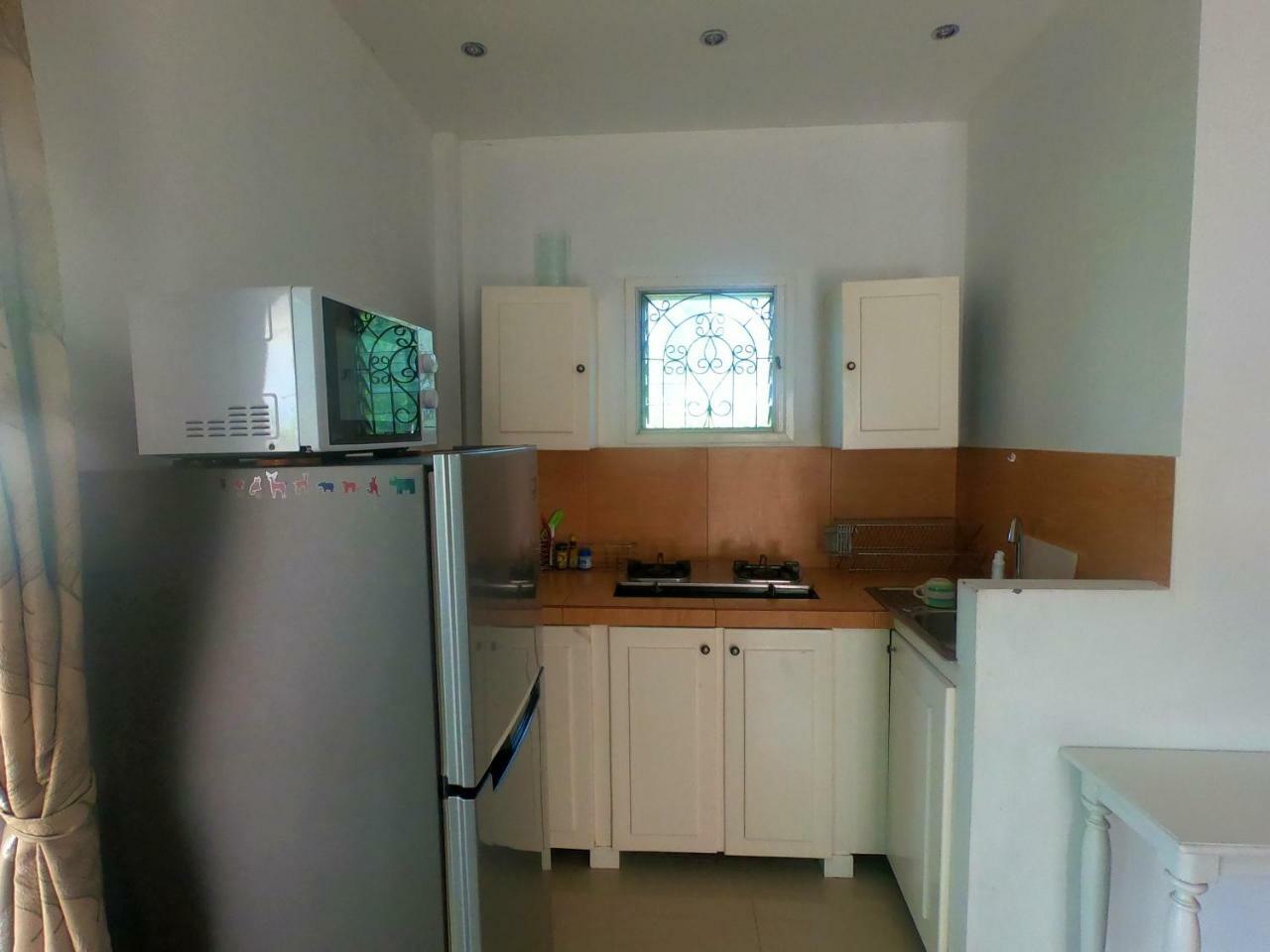 Wirason Villa Pool Maret ภายนอก รูปภาพ
